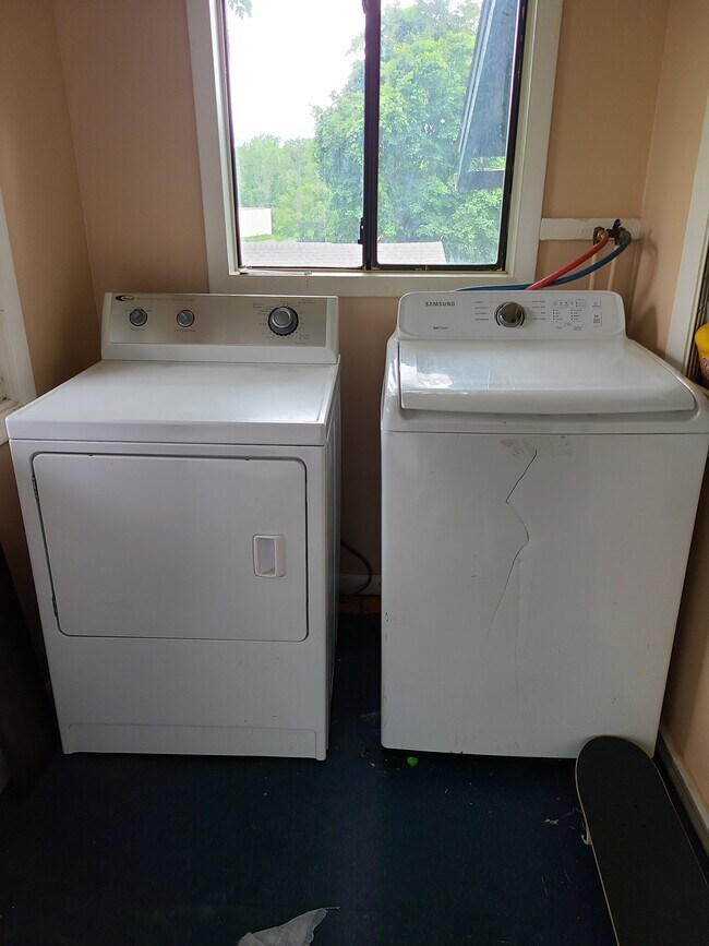 Washer /dryer in unit - 20 South St