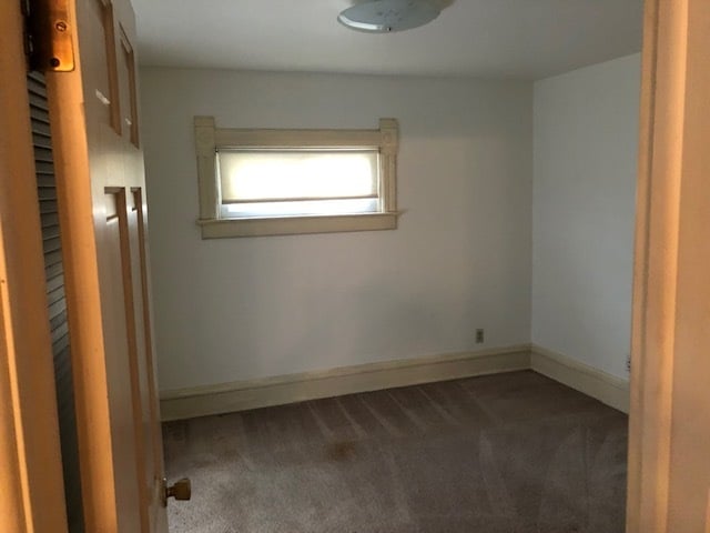 bedroom - 153 Green Bay Rd