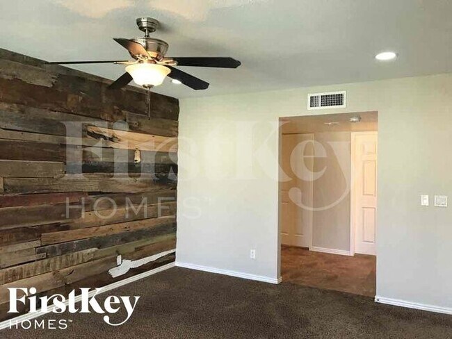 Foto del edificio - 4840 W Mission Ln
