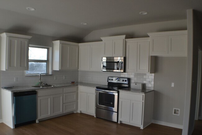 Foto del edificio - 3 bed 2 bath House for Lease in Sherman
