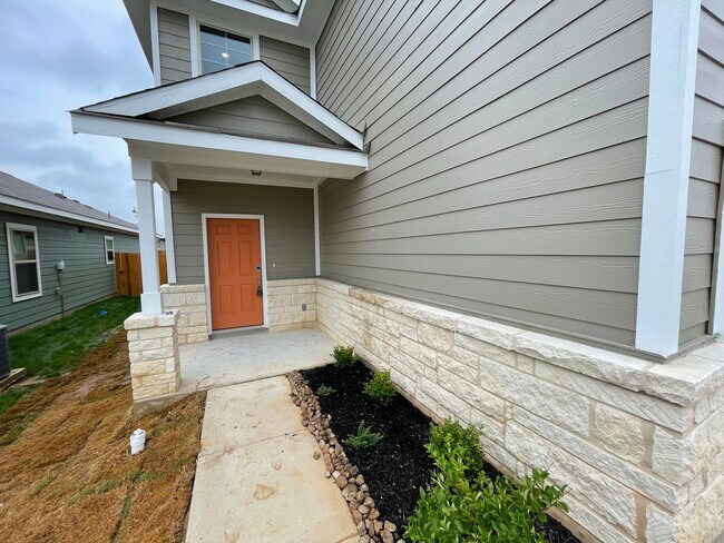 Building Photo - 2 Week Free Move-In Special! Like-New 4-Bedroom Home with Game Room in New San Antonio Community