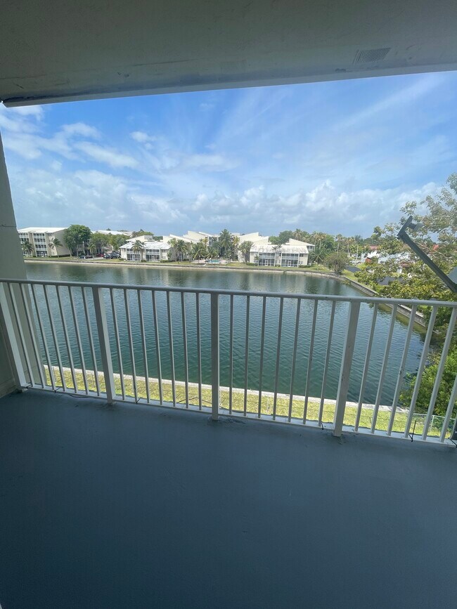 Building Photo - 8260 SW 210th St