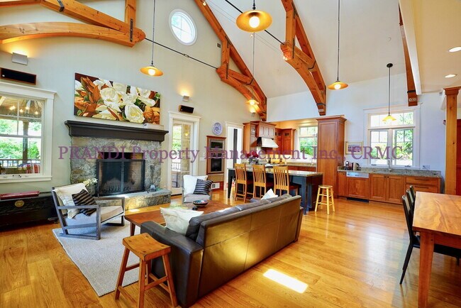 Foto del edificio - Exquisite Mill Valley Home.