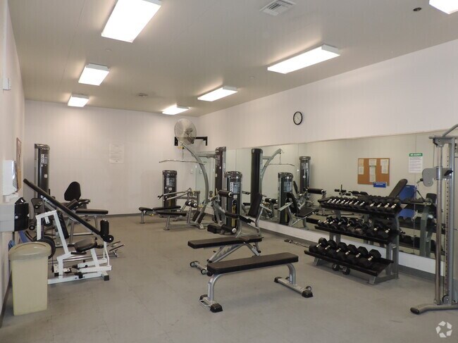Building Photo - 310 N Civic Dr