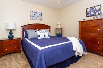 2BR,2BA-909sft - Aspen Apartments Shreveport, LA
