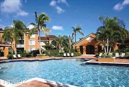 Building Photo - 2 br, 1 bath  - 1201 Lake Victoria Dr