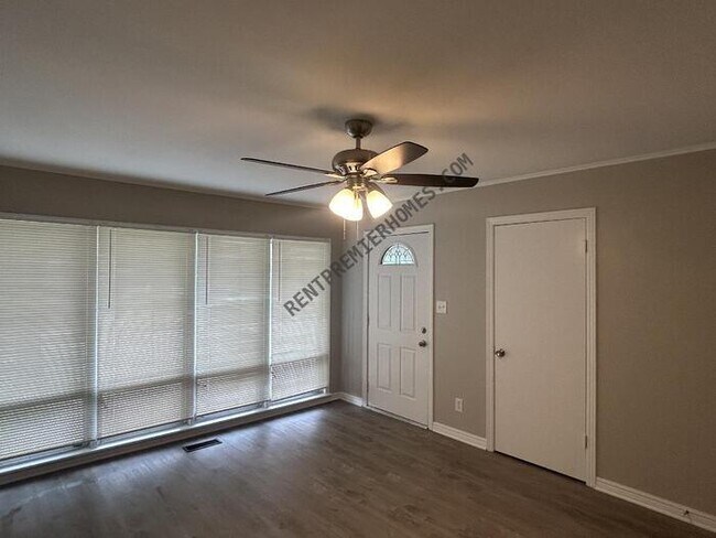 Foto del edificio - 3519 S Sandusky Ave
