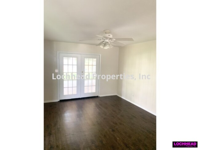 Building Photo - MUST SEE!!!! DARLING HOME!