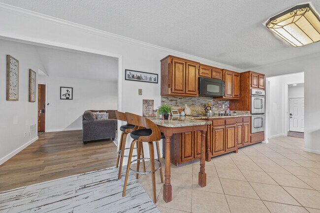Foto del edificio - 152 Line Creek Rd
