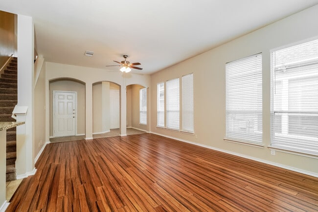 Building Photo - 6713 Terra Rye