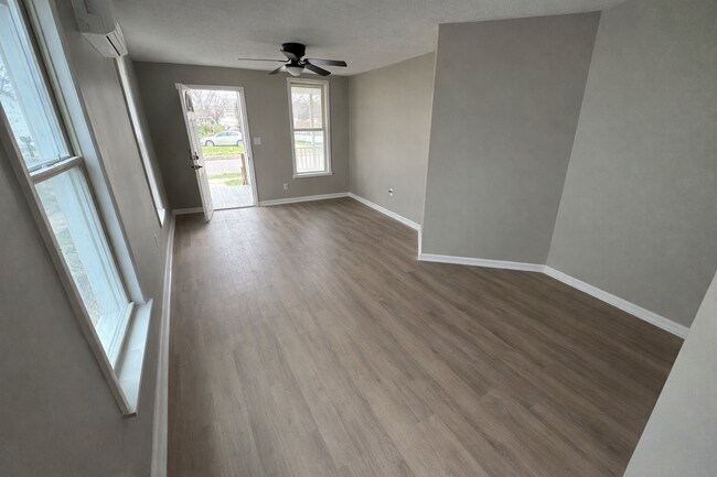 Foto del edificio - 525 Baltimore St