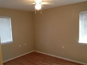 Foto del edificio - 2/1 Condo with screened porch and communit...