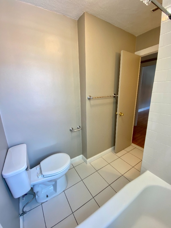 Building Photo - 1862 Beacon St