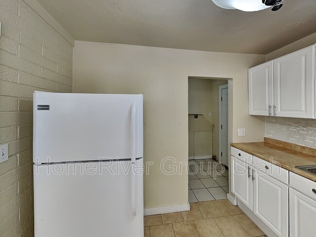 Building Photo - 8580 S 220 E
