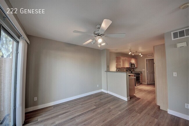 Foto del edificio - Quaint 3 Bedroom Townhome