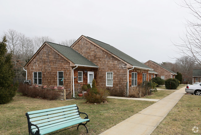 Building Photo - Windmill Village II