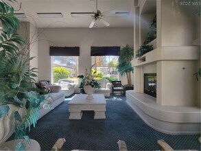 Building Photo - 2975 Bluegrass Ln