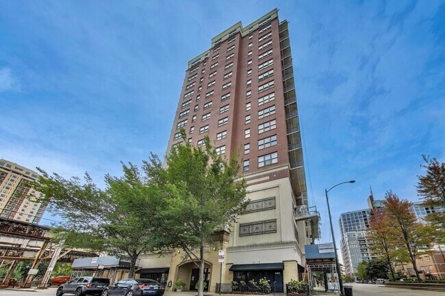 Foto del edificio - 5 E 14th Pl