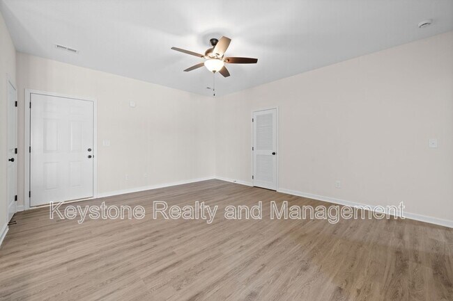 Building Photo - 15 Millswood Dr