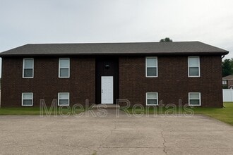 Building Photo - 74 Maple Ln Building Photo - 74 Maple Ln