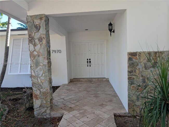 Photo - 7970 SW 146th St House