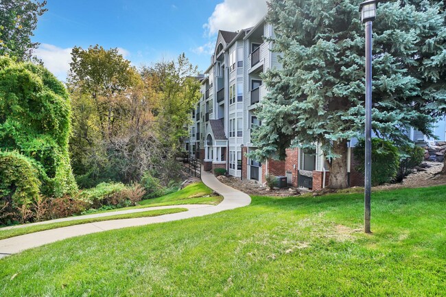 Foto del edificio - Residences at Bear Creek