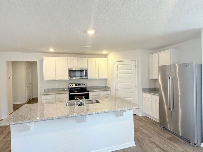 Foto del edificio - 5719 Guinevere Ln