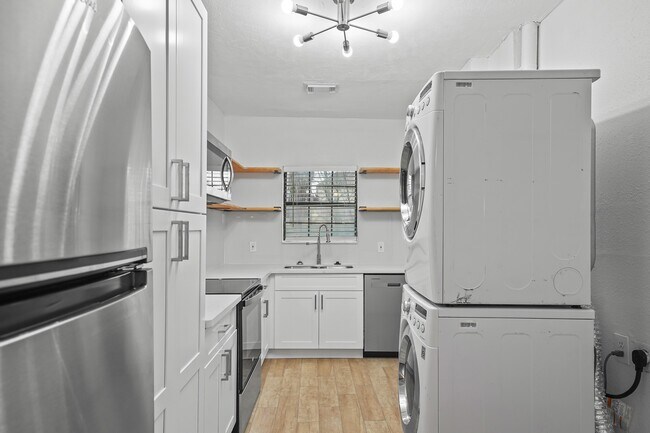 Foto del edificio - 701 28th St