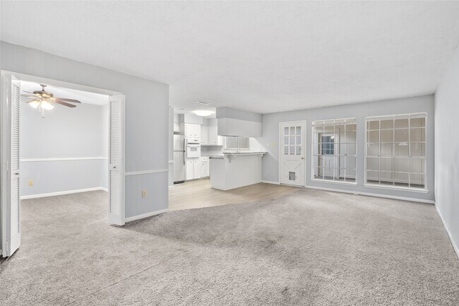 Foto del edificio - 53 River Creek Way