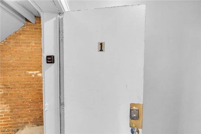 Building Photo - 13605 Othello Ave