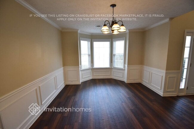 Building Photo - 3665 Wake Robin Way