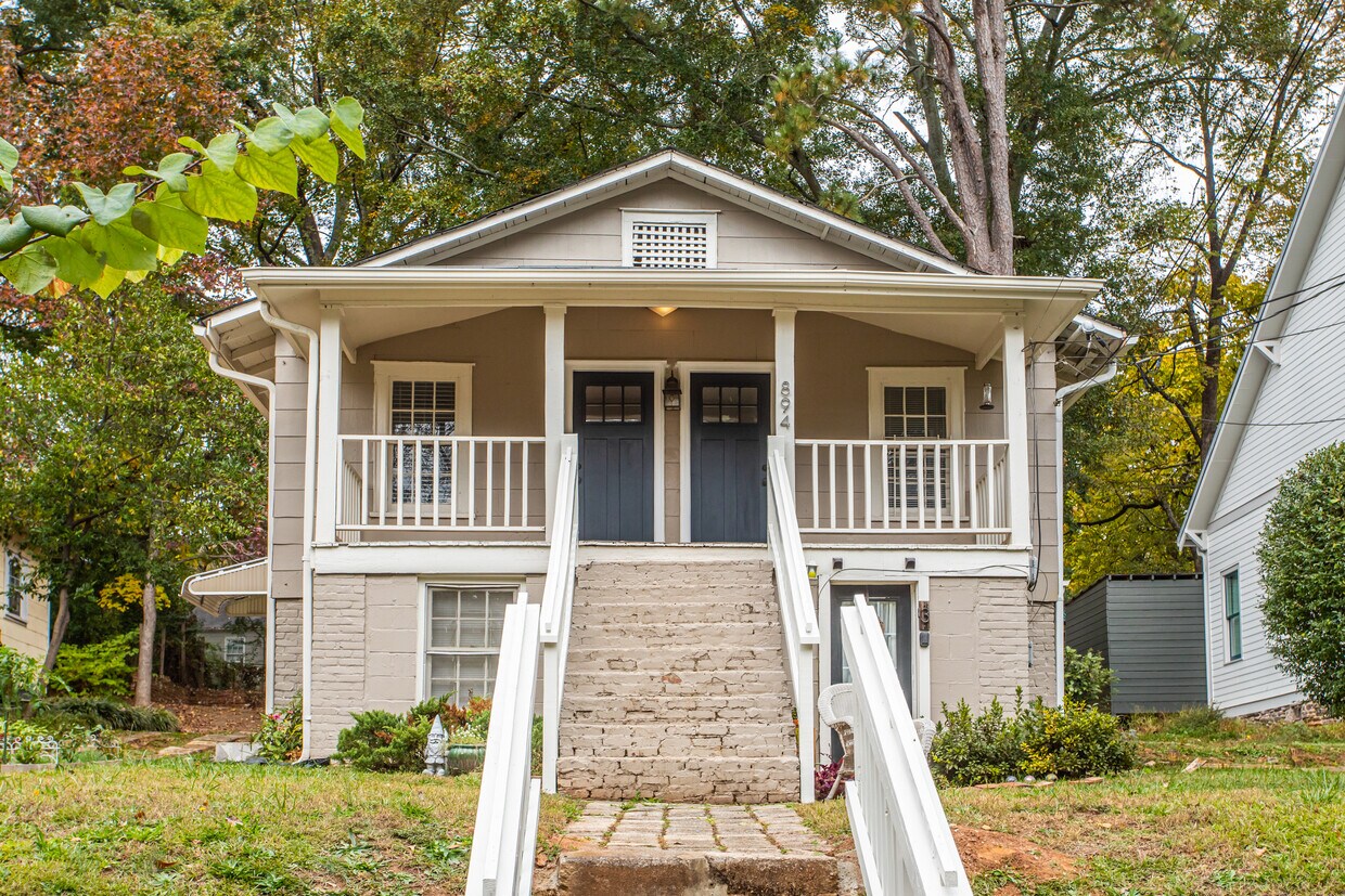 Triplex located steps from Beltline - 894 Ormewood Ave SE