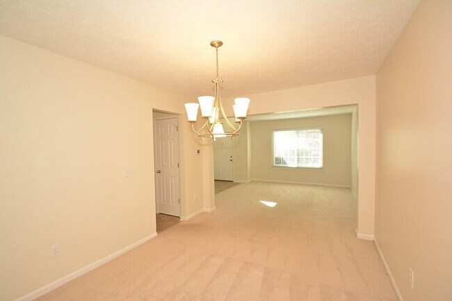 Foto del edificio - 3146 Crestwell Dr