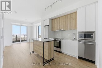 Building Photo - 9751 Markham Rd