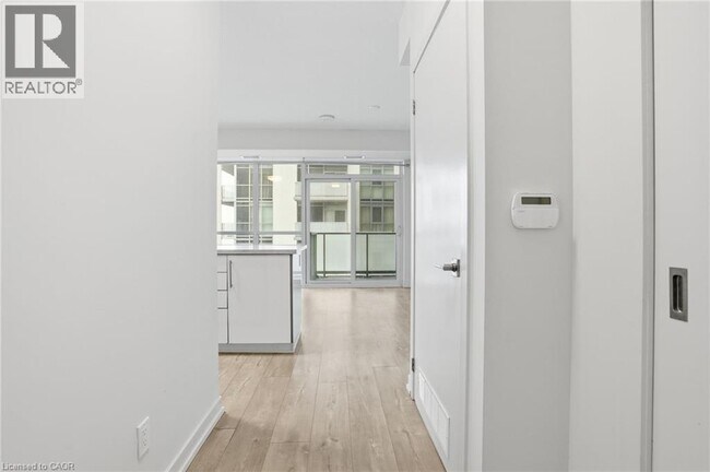 Photo du bâtiment - 2087 Fairview St