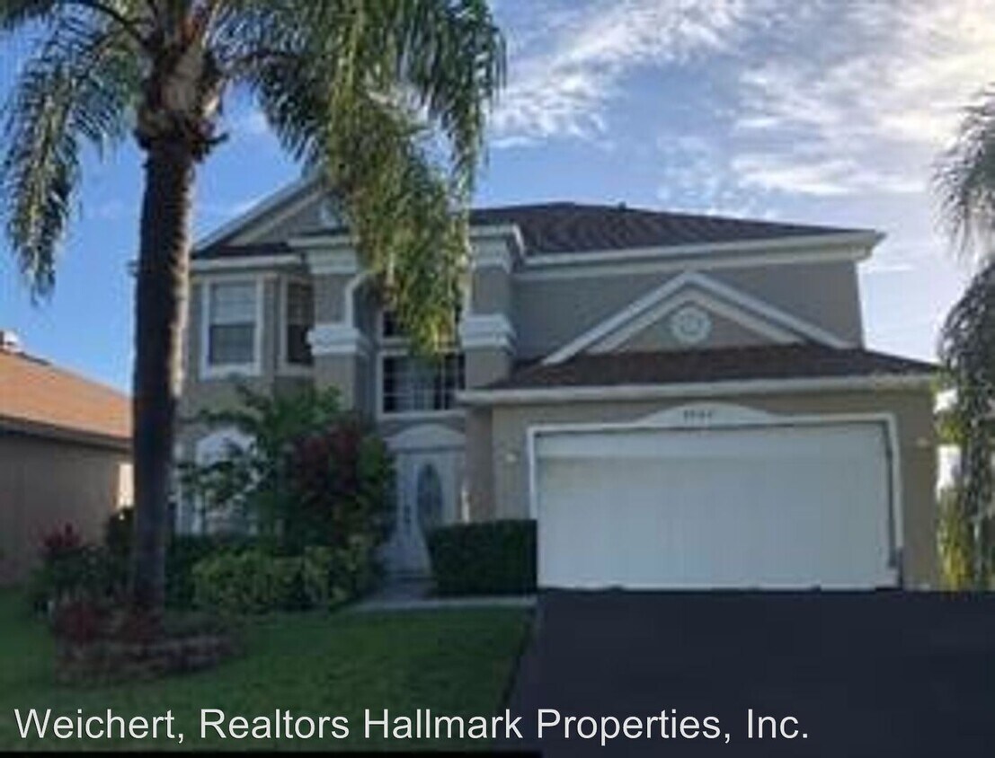 Foto principal - 2747 Heron's Landing Dr