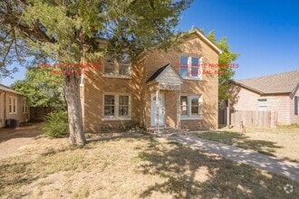 Building Photo - 1504 S Ong St