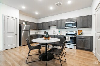 Building Photo - The Joule