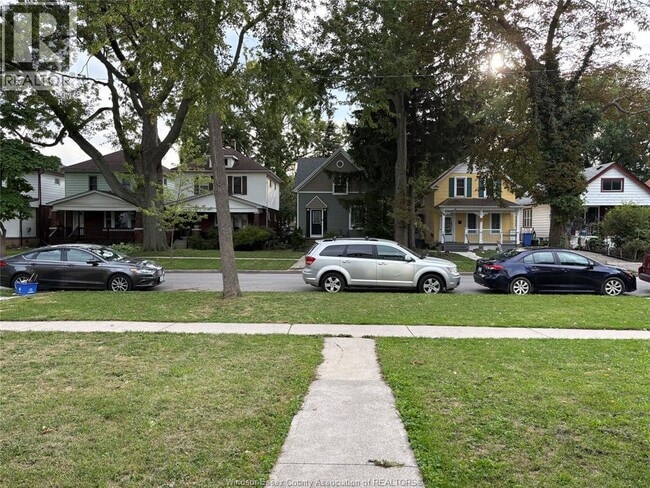 Building Photo - 216 Cameron Ave