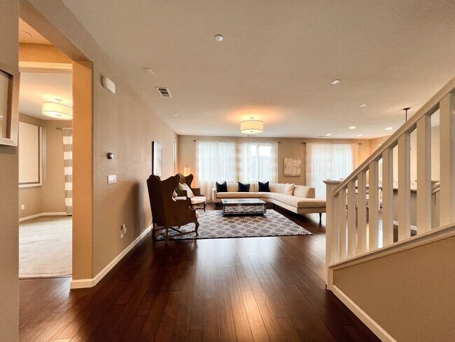 Foto del edificio - Modern Four-Bedroom Napa Home