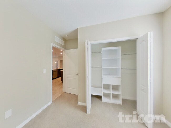 Foto del edificio - 500 Pinecrest Loop