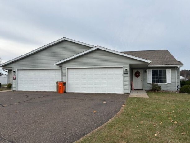 Foto principal - 4498 132nd St
