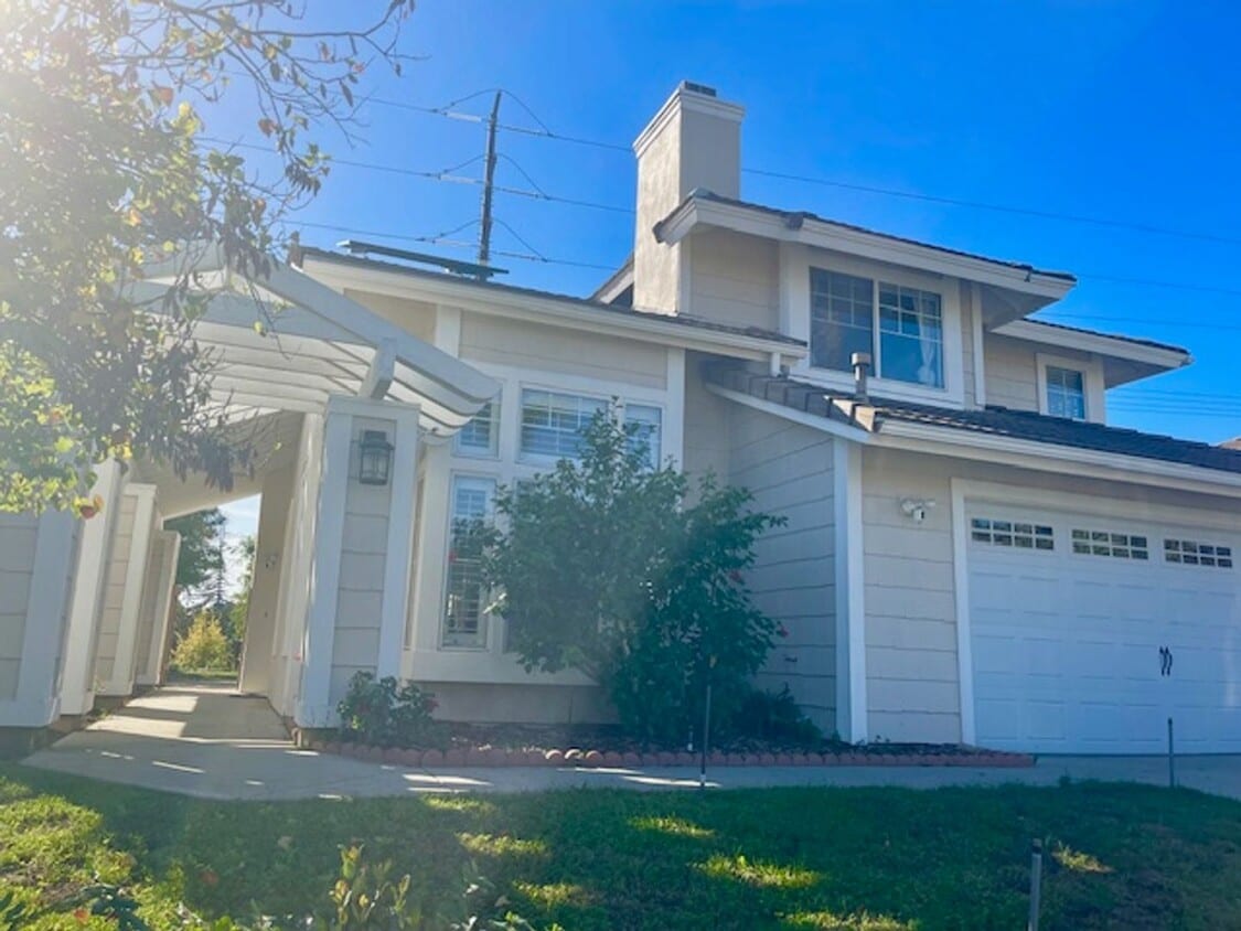 Primary Photo - Great Escondido Rental