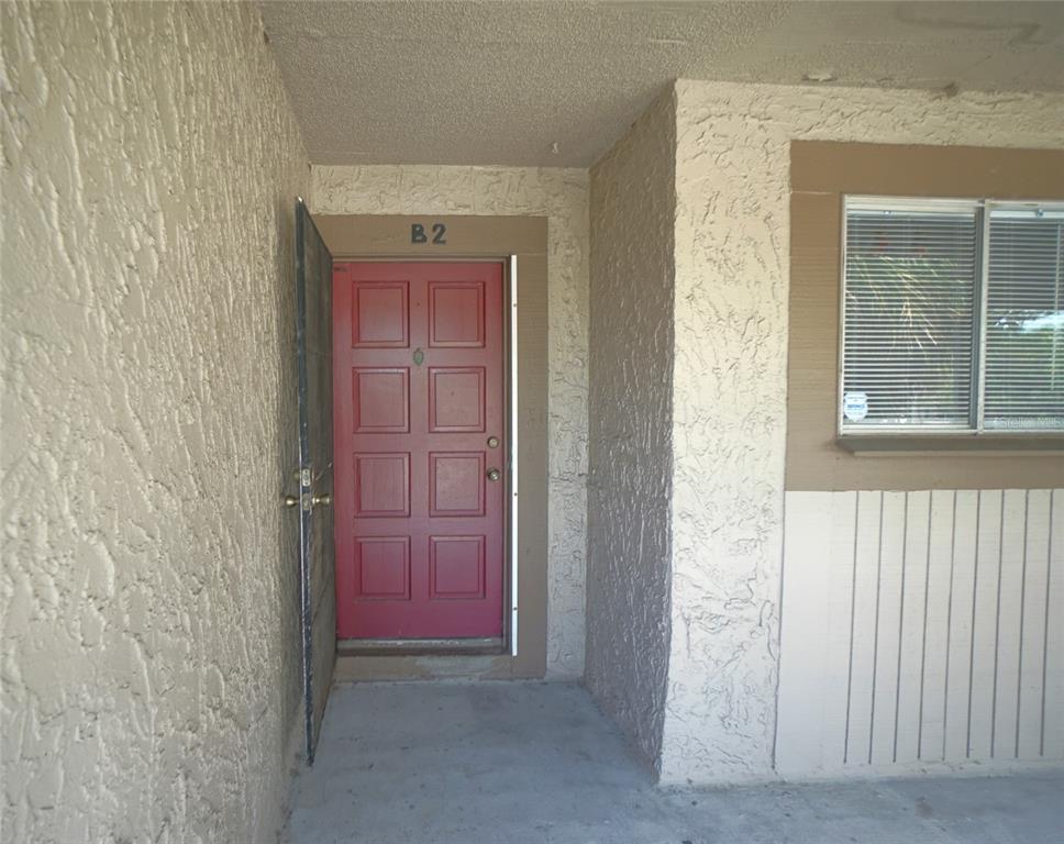 Foto principal - 6338 Newtown Cir