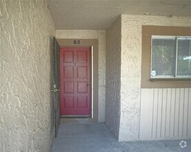 Building Photo - 6338 Newtown Cir