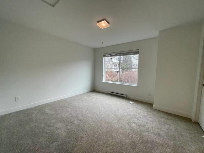 Building Photo - 20485-20465 65 Ave