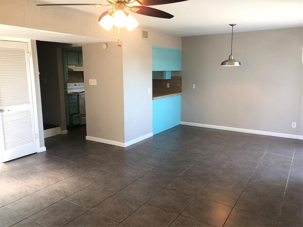 Foto principal - 7302 Duval St