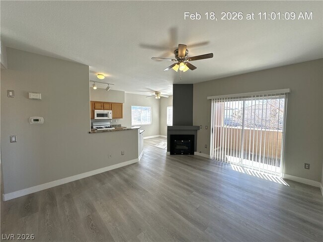 Building Photo - 1050 E Cactus Ave