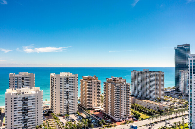 Foto del edificio - Malaga Towers