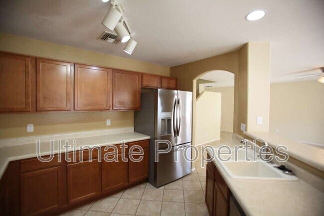 Foto del edificio - 22866 W Morning Glory St